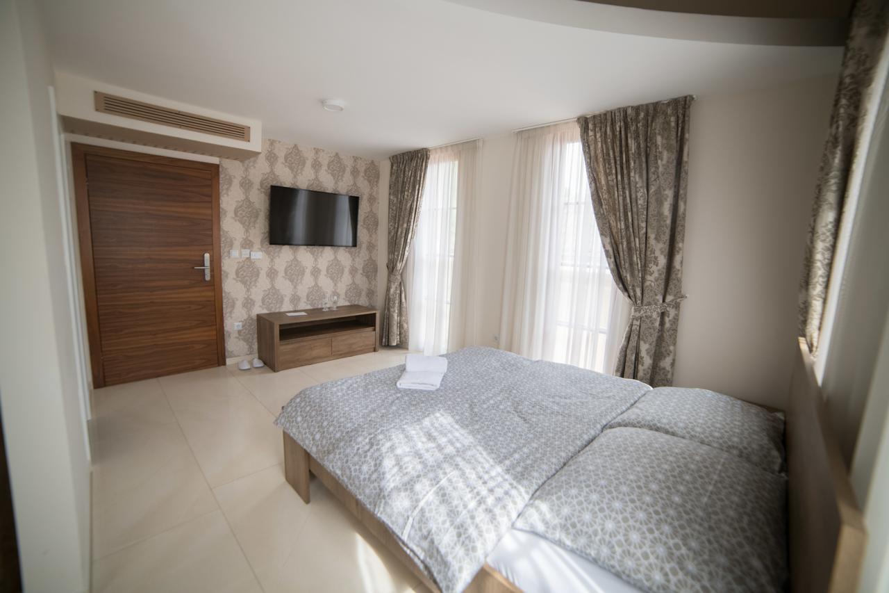 Hotel Urban Buzim Екстер'єр фото