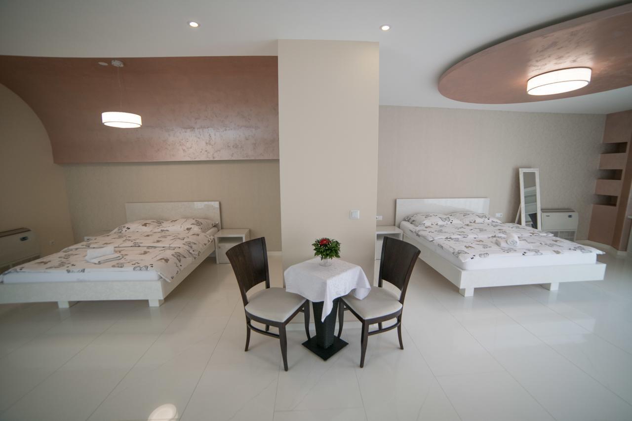Hotel Urban Buzim Екстер'єр фото