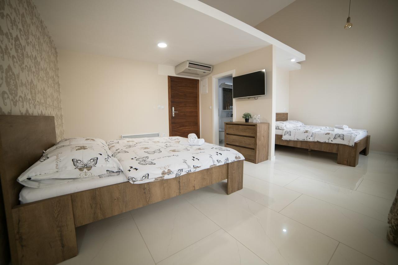 Hotel Urban Buzim Екстер'єр фото
