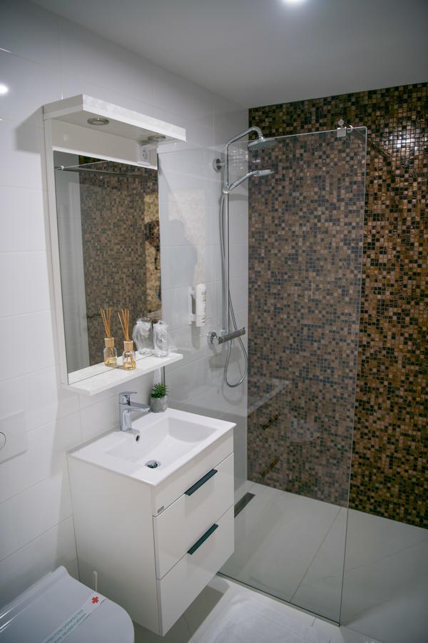 Hotel Urban Buzim Екстер'єр фото