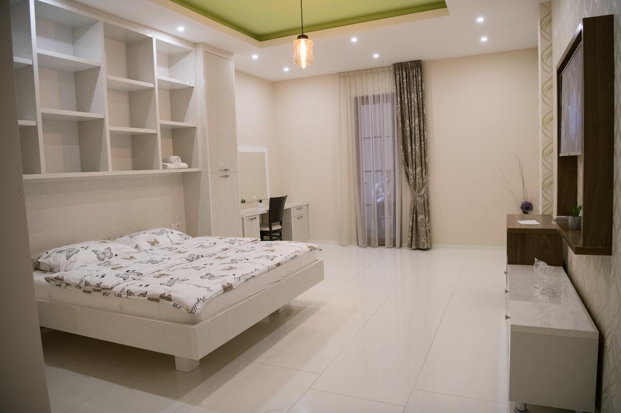 Hotel Urban Buzim Екстер'єр фото