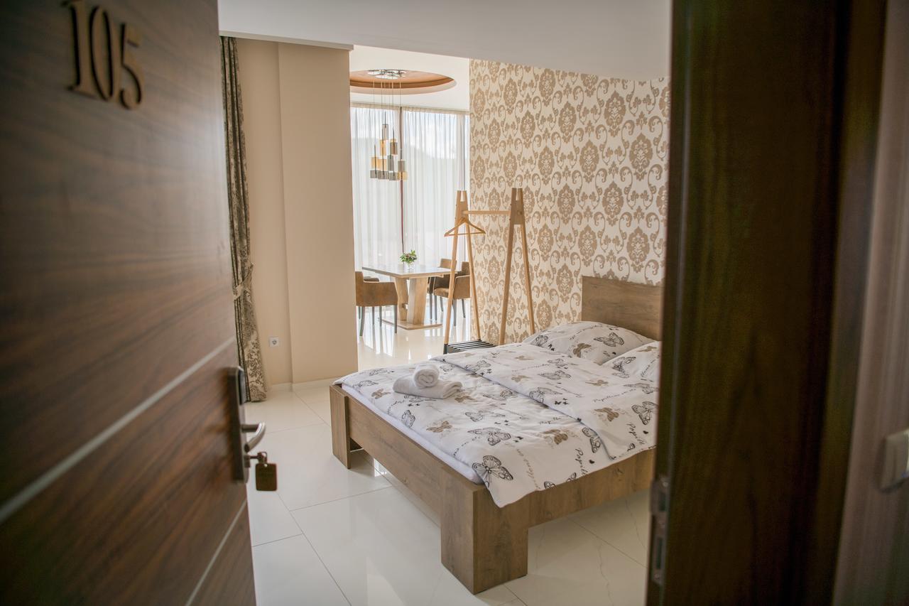 Hotel Urban Buzim Екстер'єр фото
